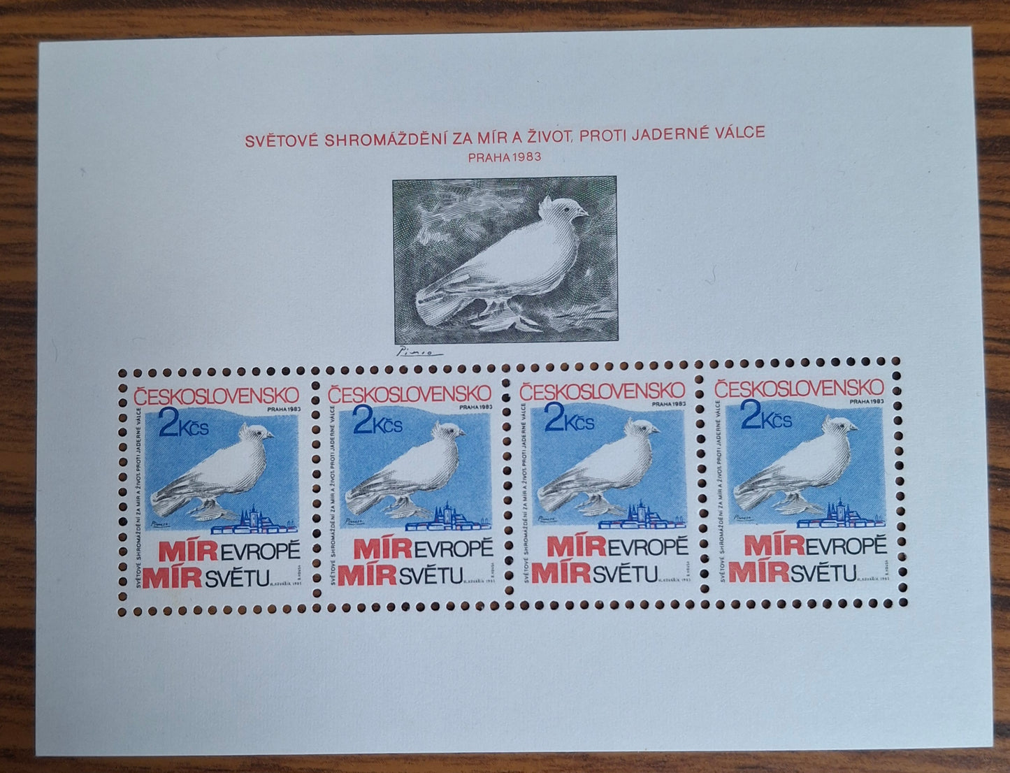 Czechslovakia Miniature Sheet 1983 "Peace Talks" MNH